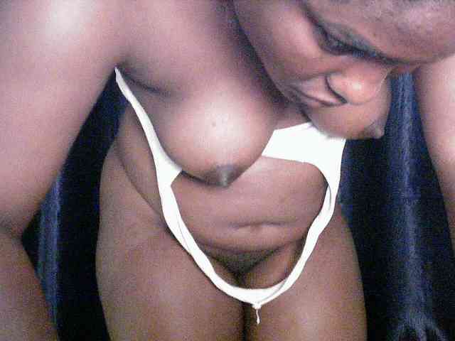 Chocoslut22 webcam