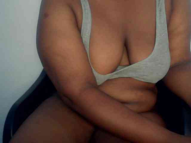 Freakyslut5 webcam