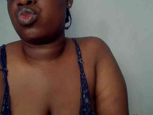 Freakyslut5 webcam