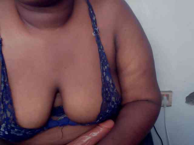 Freakyslut5 webcam