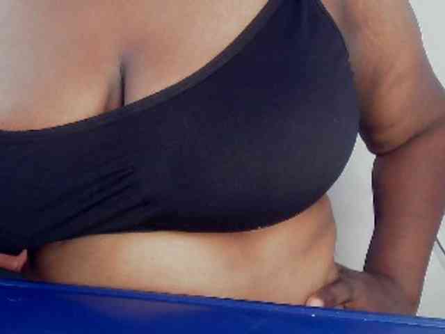 Freakyslut5 webcam