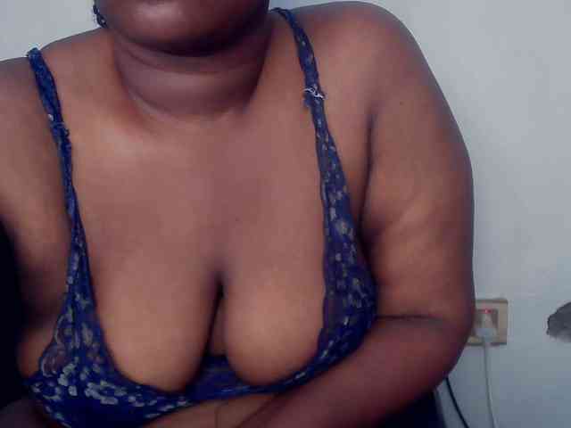 Freakyslut5 webcam