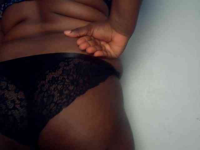 Freakyslut5 webcam