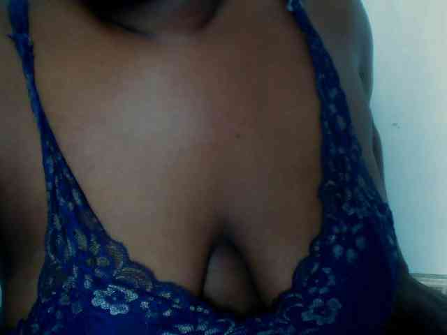 Freakyslut5 webcam