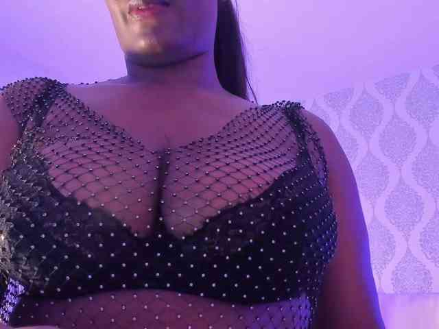 EvelynBrooks webcam