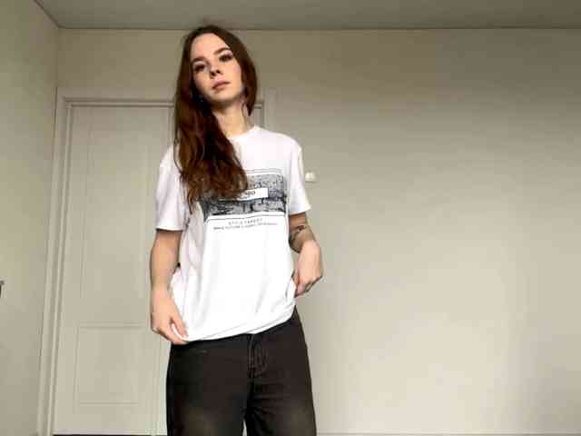 Lil-RO-XO webcam