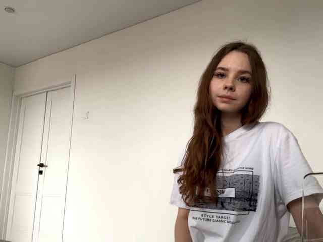 Lil-RO-XO webcam