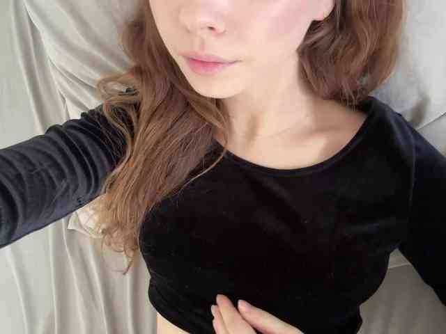 Lil-RO-XO webcam