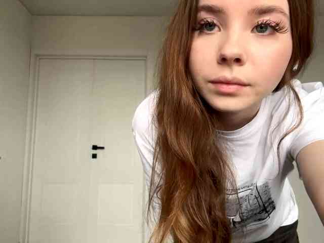 Lil-RO-XO webcam
