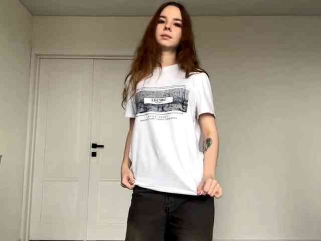 Lil-RO-XO webcam