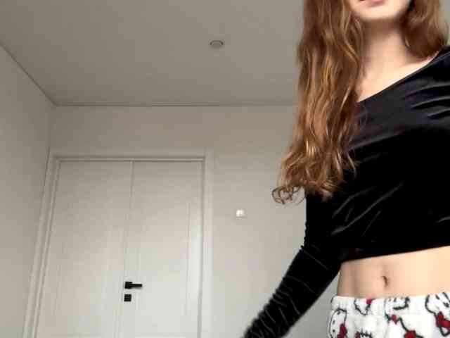 Lil-RO-XO webcam