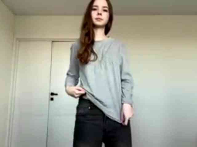 Lil-RO-XO webcam