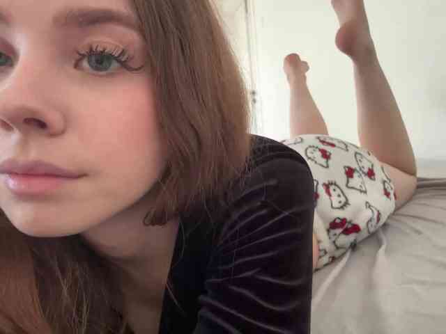 Lil-RO-XO webcam