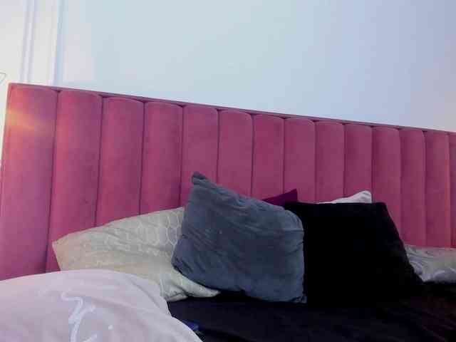 CelinaKyle1 webcam