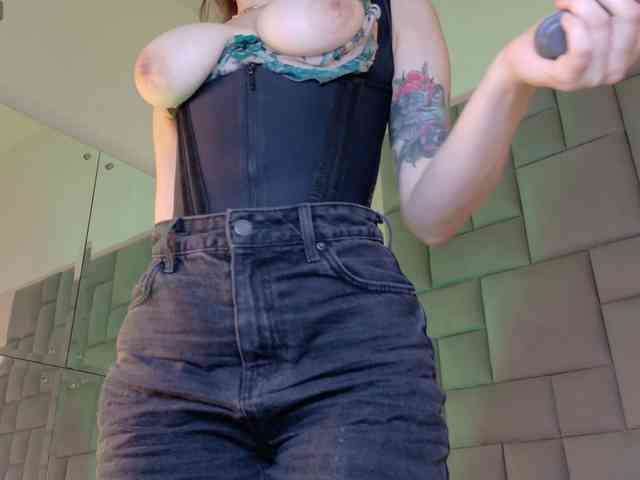 Georgina-Annyston webcam
