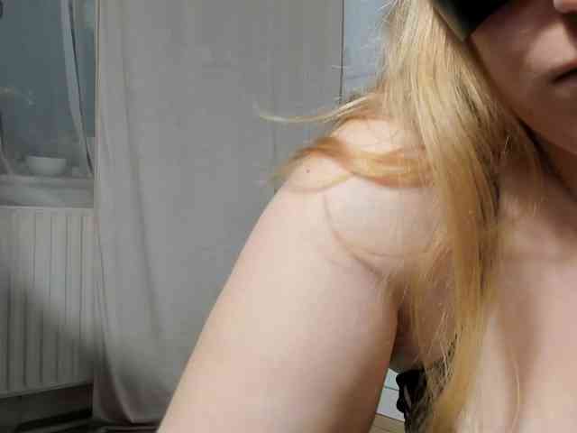 MarcusSophie1 webcam