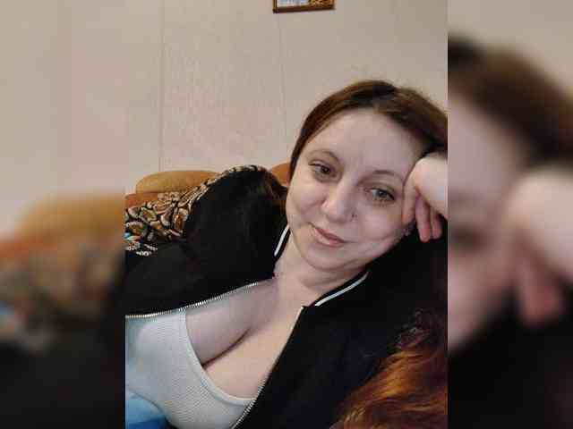 MilfaSguirt webcam
