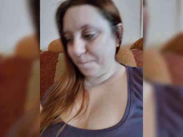 MilfaSguirt webcam