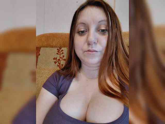 MilfaSguirt webcam