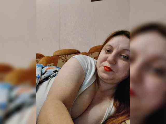 MilfaSguirt webcam