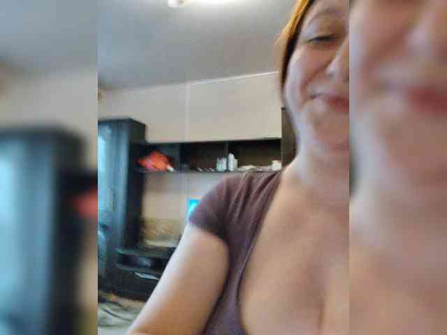 MilfaSguirt webcam