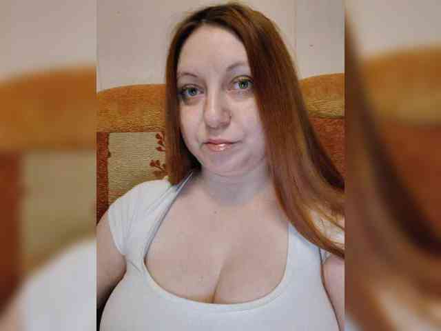 MilfaSguirt webcam