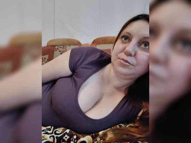 MilfaSguirt webcam