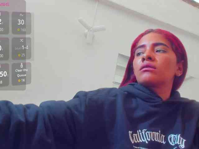 sophya-bella webcam
