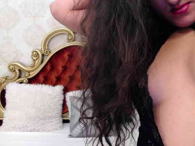 misterydelyaa webcam