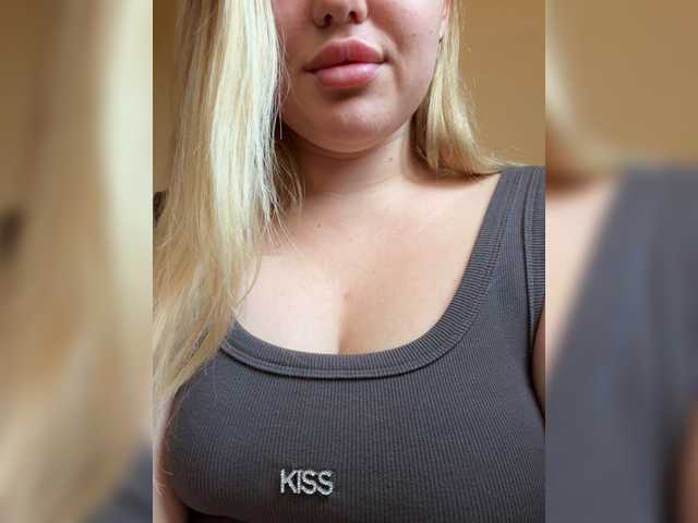 Annabelle18 webcam