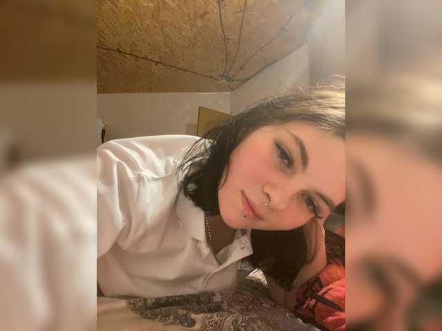 Vai a chattare su EstherClark EstherClark