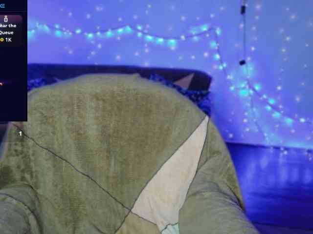 Lady-Caroline webcam