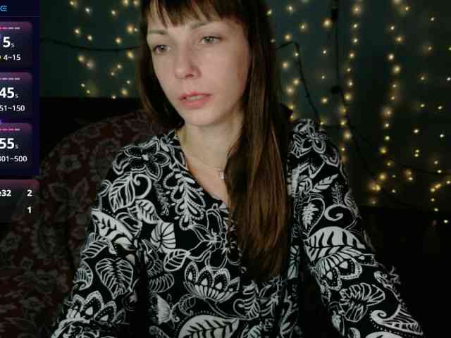 Lady-Caroline webcam