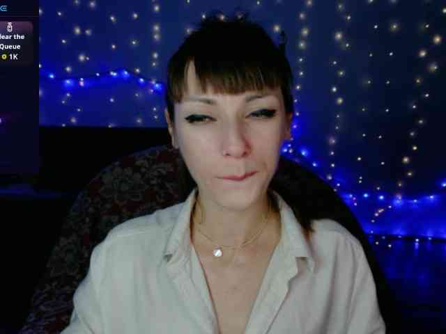 Lady-Caroline webcam