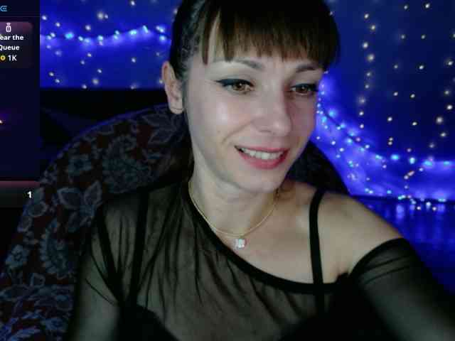 Lady-Caroline webcam