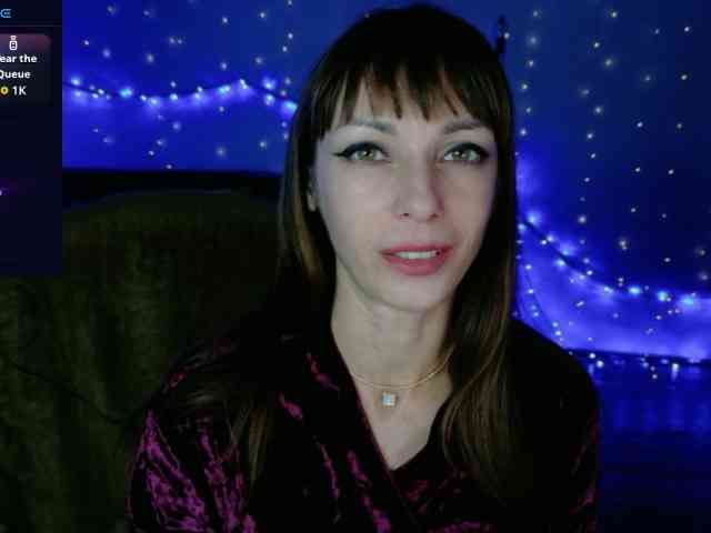 Lady-Caroline webcam