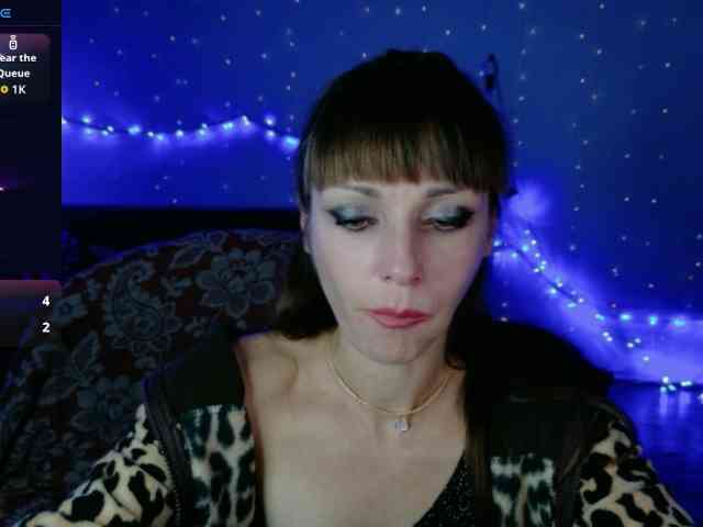 Lady-Caroline webcam
