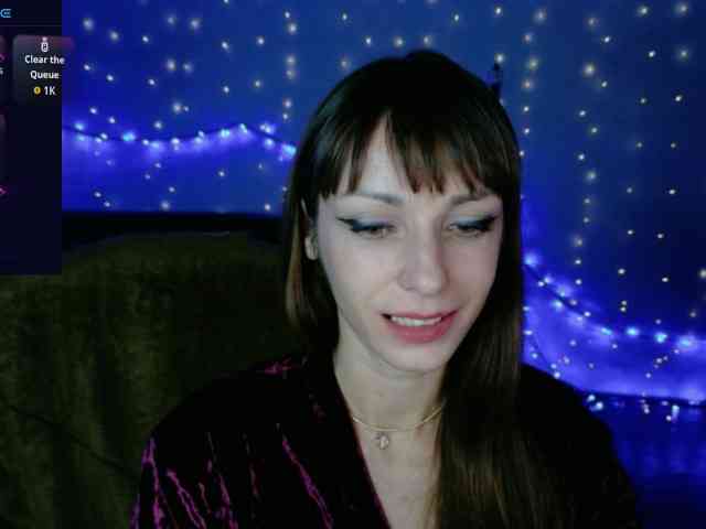 Lady-Caroline webcam