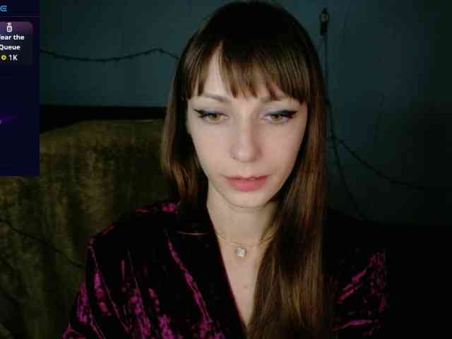 Lady-Caroline webcam