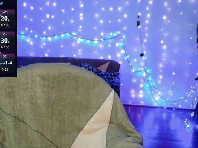 Lady-Caroline webcam