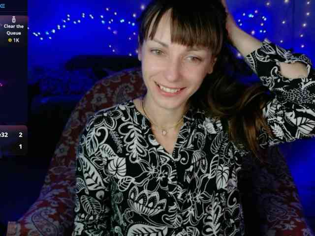 Lady-Caroline webcam