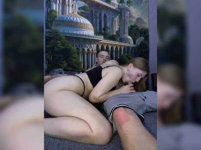 go to chat with Toni-and-Tanya