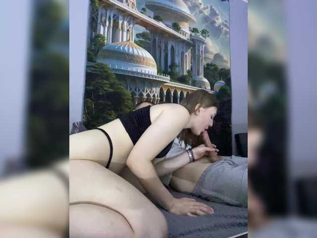 Entra en el chat con el modelo Toni-and-Tanya Toni-and-Tanya