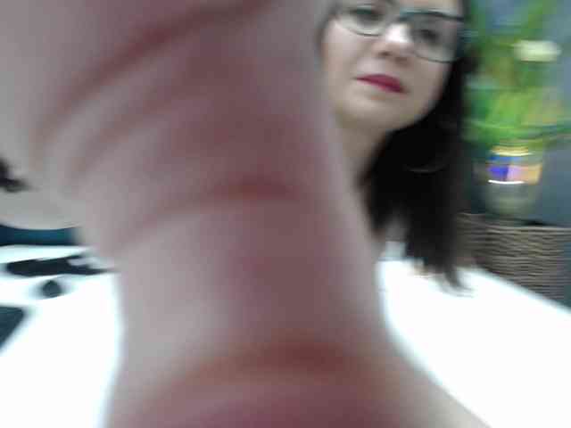 RoxieAnne webcam
