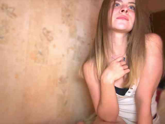 AliciaParker webcam