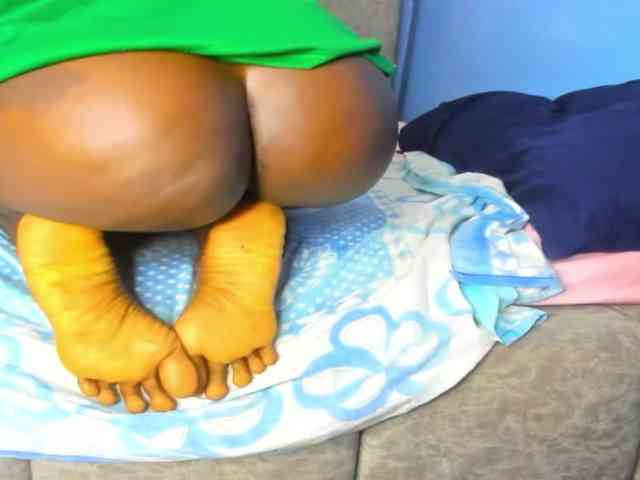 Black-choco webcam