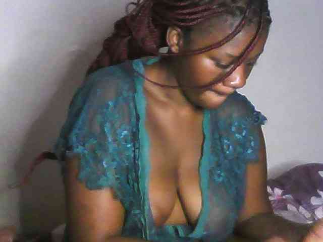 Assqueeen webcam