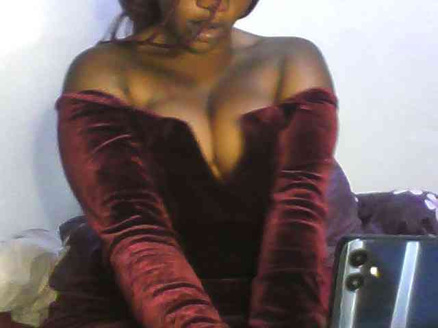 Assqueeen webcam