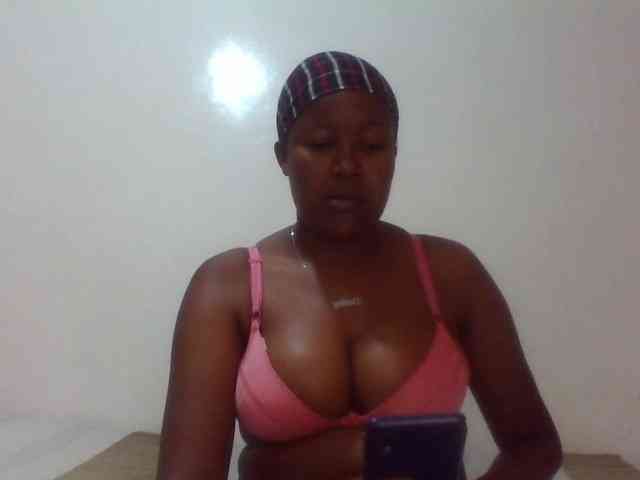 Sexyshee webcam