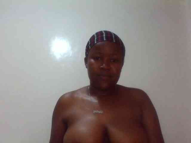 Sexyshee webcam